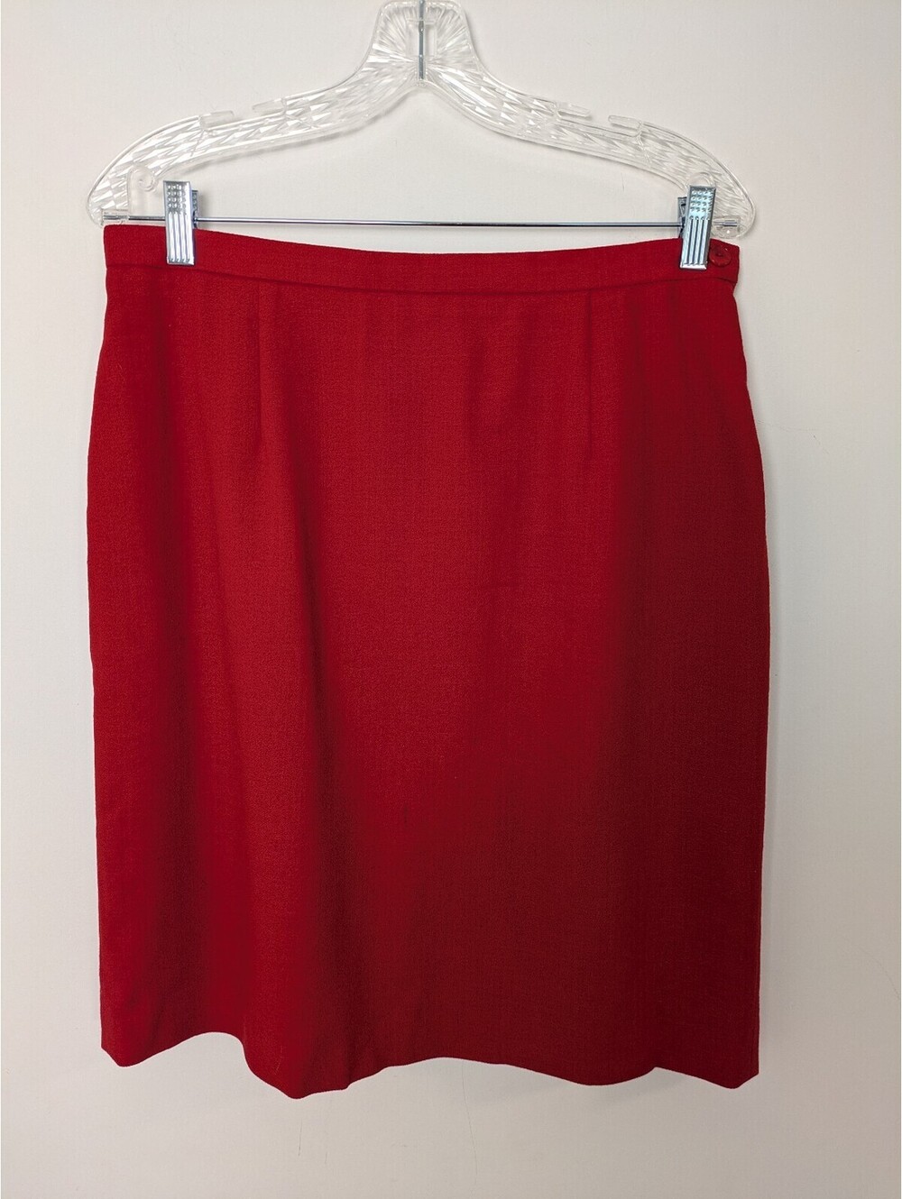 Vintage JNY 100% Pure Wool Red Pencil Skirt Made in Canada Woolmark Size Medium